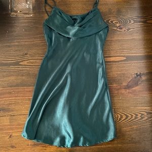 XS green silk dress